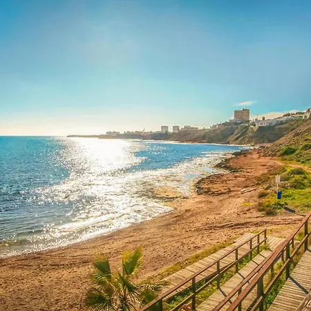 Awesome Apartment In Torrevieja With Wifi 別荘 トレビエハ