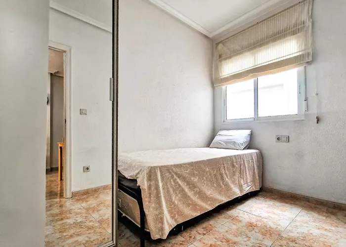 Casa vacanze 2 Bedroom Cozy In *